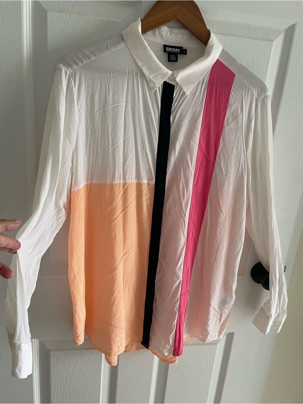 ✨ LUXE DKNY 100% Silk Colorblock Button-Down ✨